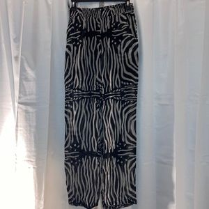 Beautiful Alberto Makali mesh see-through zebra print pants